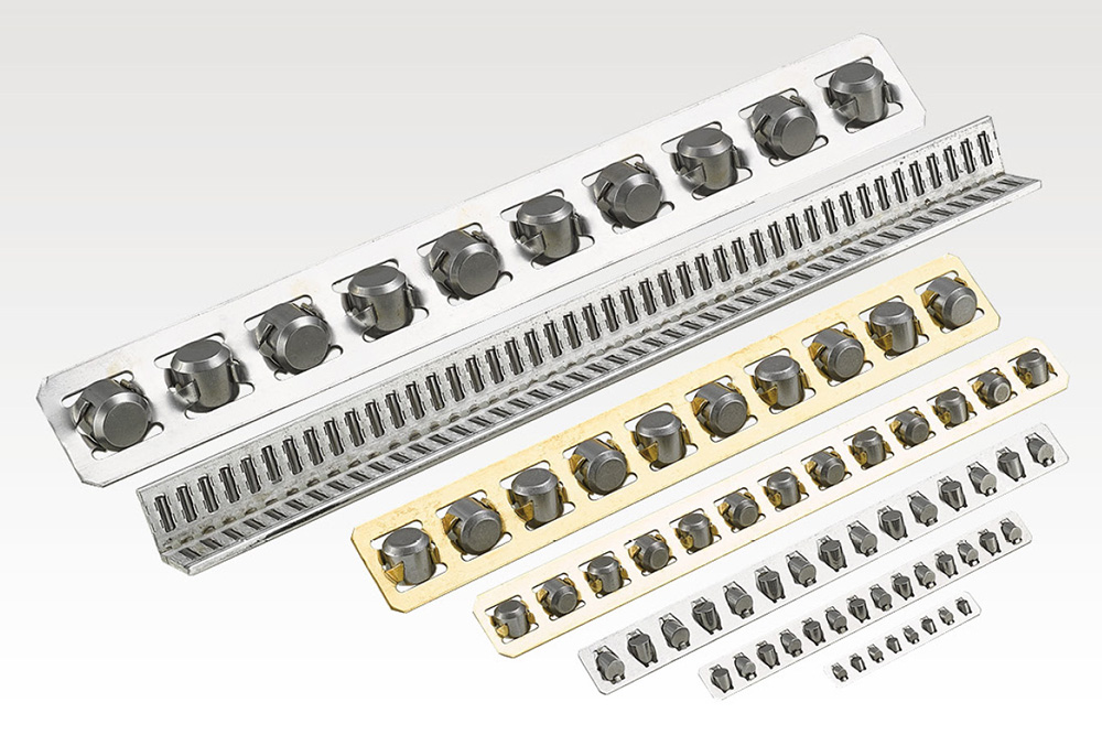 交叉滾柱滾針保持架
